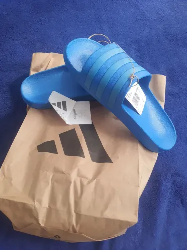 Chinelo adilette aqua adidas 