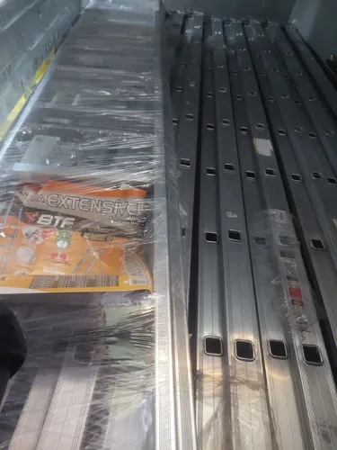 Escada de Alumínio Extensiva Tripla 7x3