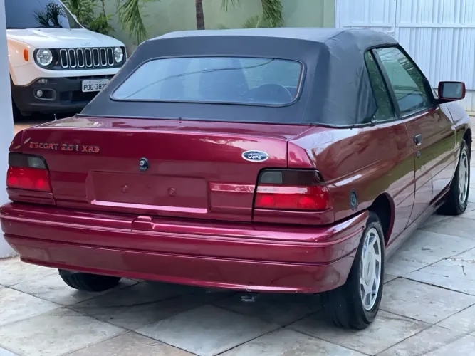 Ford Escort XR3 2.0i Conversível 1993