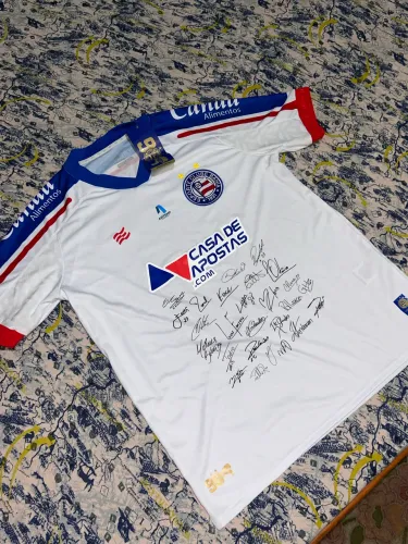 CAMISA DO BAHIA AUTOGRAFADA 