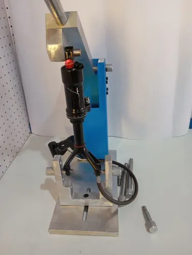 Teste Shox para suspenção traseira 