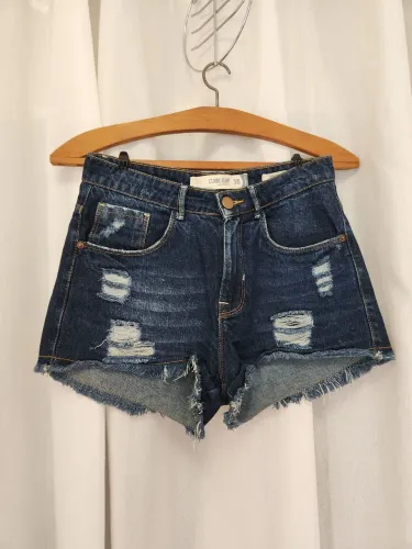 2 shorts e 1 saia jeans n° 38 por R$60,00