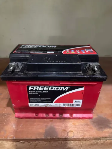 Bateria 12v Freedom estacionária df1000 70ah