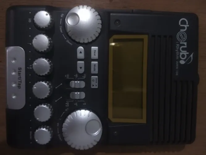 Metrônomo Cherub WRW-106