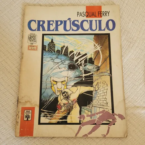 Crepúsculo - Pasqual Ferry - Série Graphic Novel 25 Abril Jovem - 1991