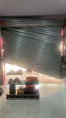 Manutenção porta de enrolar automática 