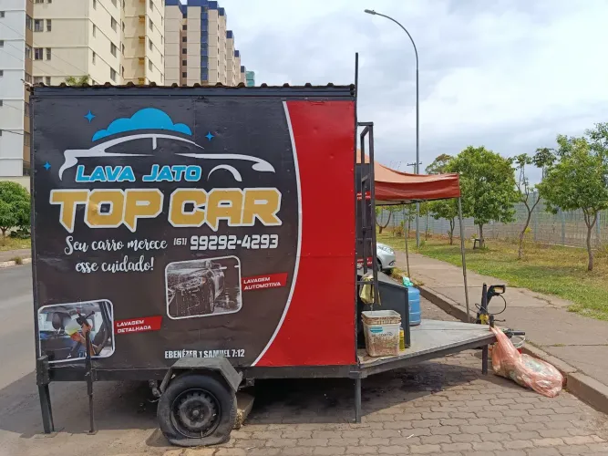 Trailer lava jato Móvel montado caixa d'água de 1000 litros gerador Toyama aspirador karch