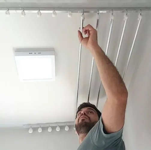 VAGA INSTALADOR DE VARAL