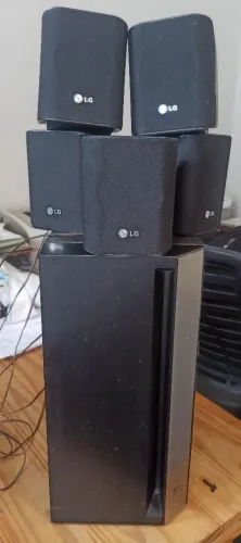 Caixas de som LG - 8 e 6 ohms 