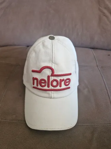 Boné Nelore Branco 