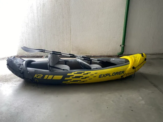 Caiaque Inflável para duas pessoas com bomba manual 