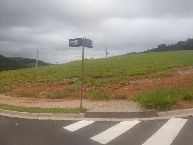 TERRENO RESERVA DO VALE 1 (ESQUINA) 308,40 M²