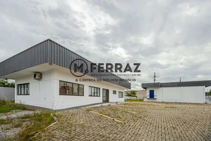 Galpão Industrial com Logística Estratégica em Piraporinha - Diadema