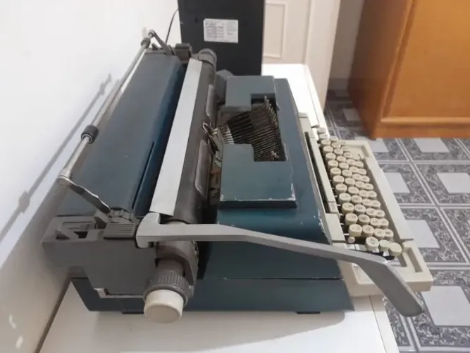 Maquina de escrever 