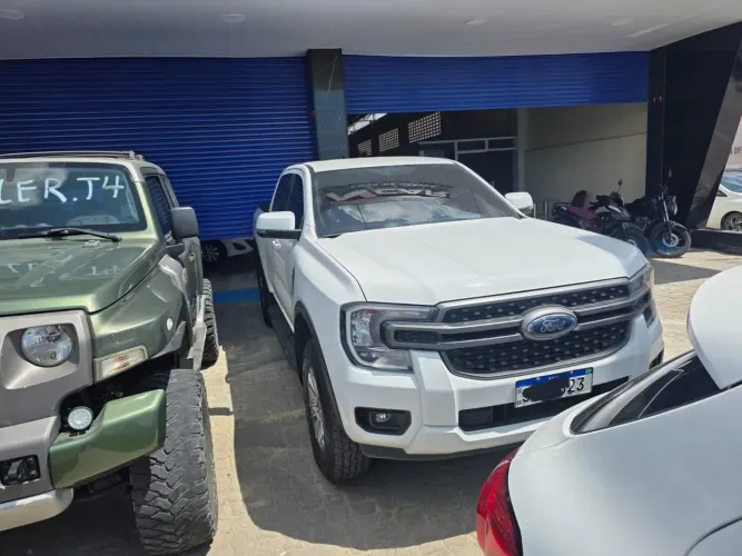 Ford Ranger XLS 2.0l 4X4 2025