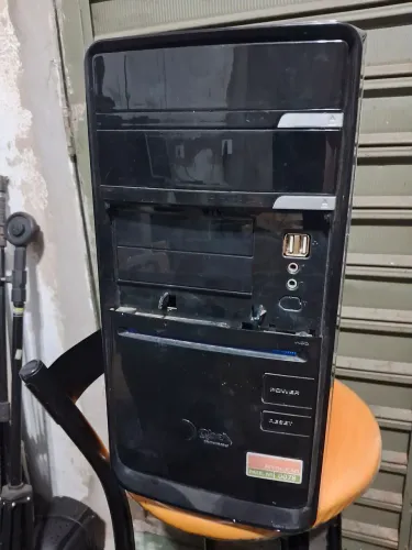 Vendo cpu I3 R$299