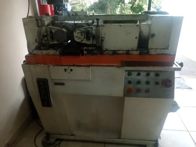 Laminadora de rosca