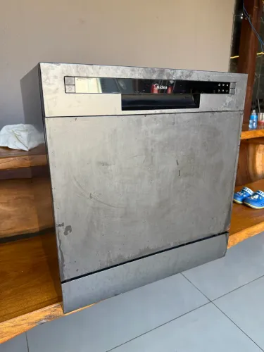 LAVA-LOUÇAS MIDEA 8 SERVIÇOS