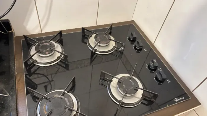 Cooktop com armário