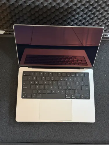 MacBook M3 Pro 18gb
