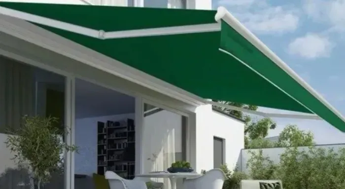 TOLDO RETRÁTIL