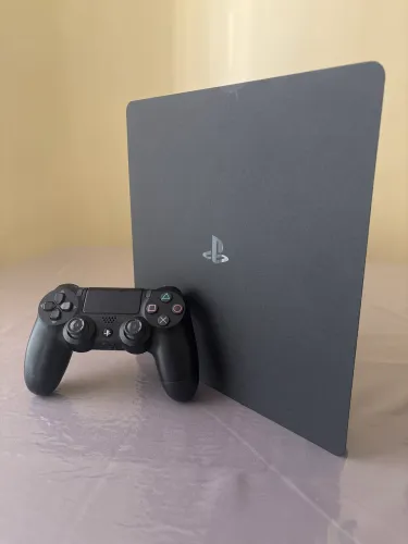 PlayStation 4 usado poucas vezes, apenas 1 controle