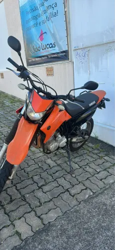 Yamaha XTZ Lander 250 - Excelente estado, pronta pra rodar!