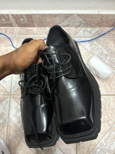 Sapato Social Preto com Sola Chunky