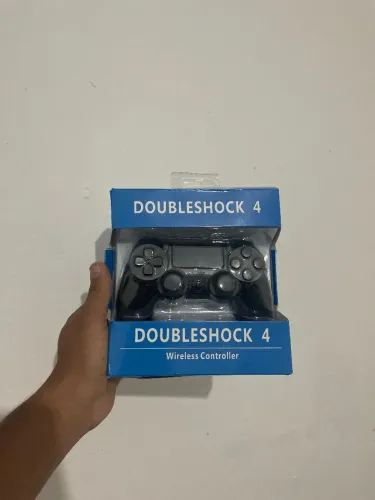Controle Sem Fio Doubleshock 4 (Para PS4 e PC) - Novo na Caixa
