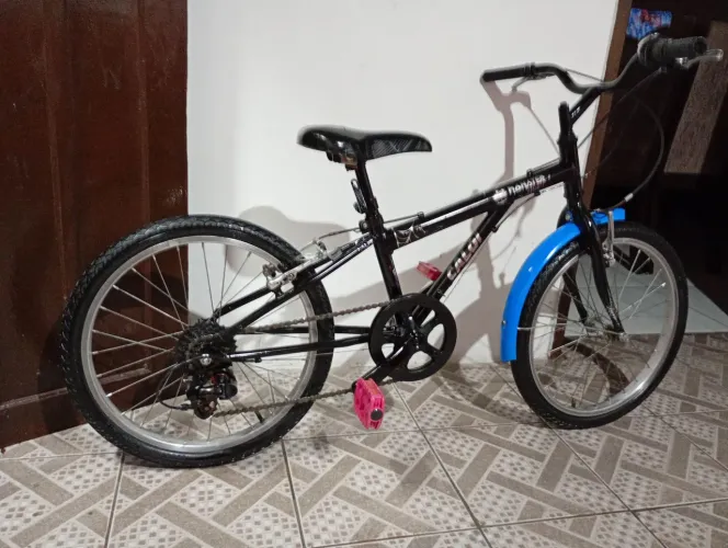 Bike aro 20 com marcha 