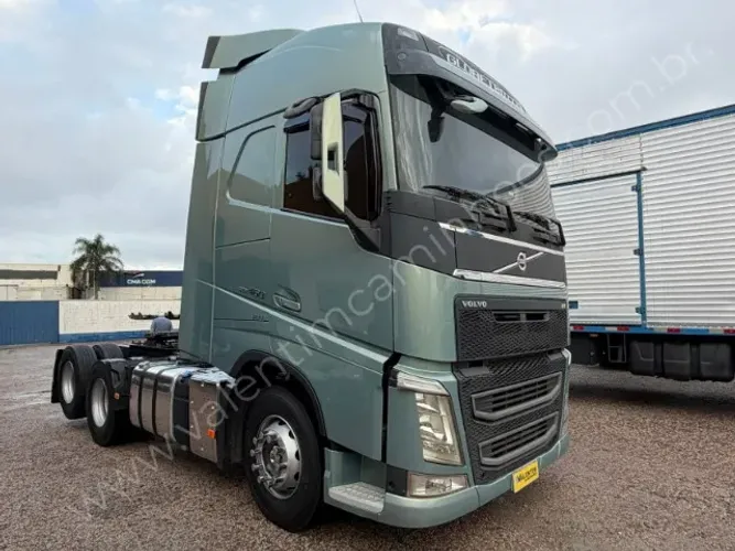 VOLVO FH 460 GLOBETROTTER TRUCADO 2021