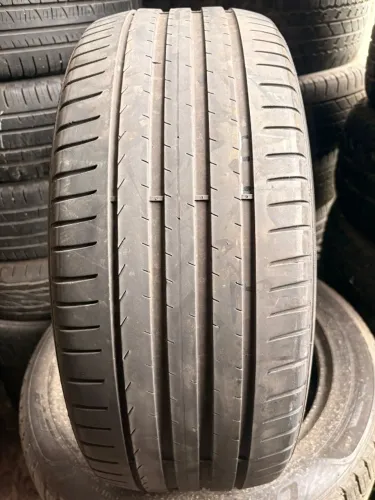 Pneu 235/50/19 Pirelli Scorpion