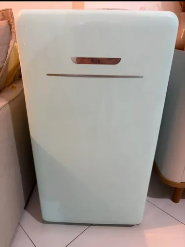 Mini Geladeira Importada EUA Retro 110V