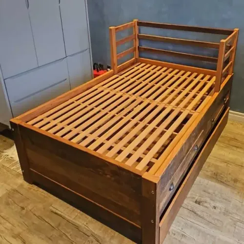 Cama Rústica Com Auxiliar e Grade Removível 