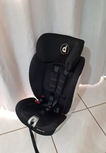 Cadeirinha para auto com isofix de 9 a 36kg completa