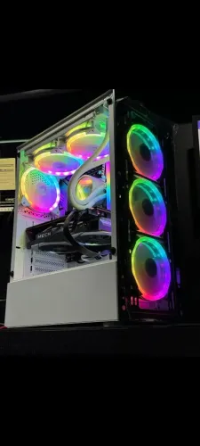 PC Gamer Ryzen 7 5700X3D + RX 6750XT 12GB + SSD NVMe 1TB