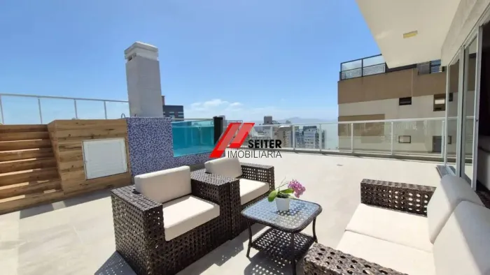 Cobertura 2 dormitórios com suite venda Centro Florianópolis