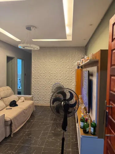 Casa com piscina no Condomínio Terra Nova