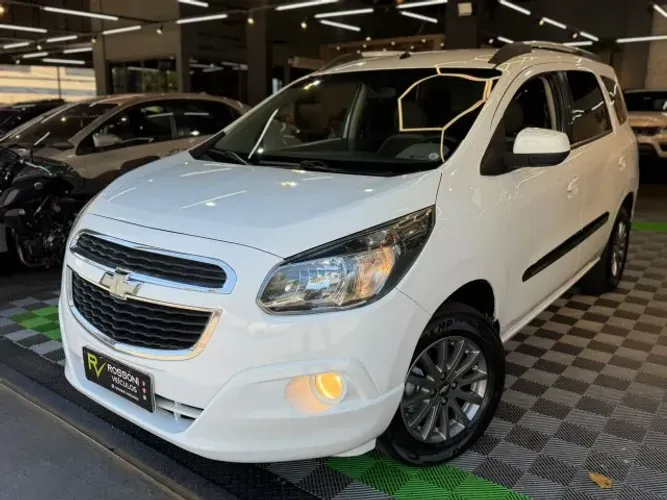 Chevrolet Spin Advantage 1.8 8V Econo.flex 5P Aut. 2015