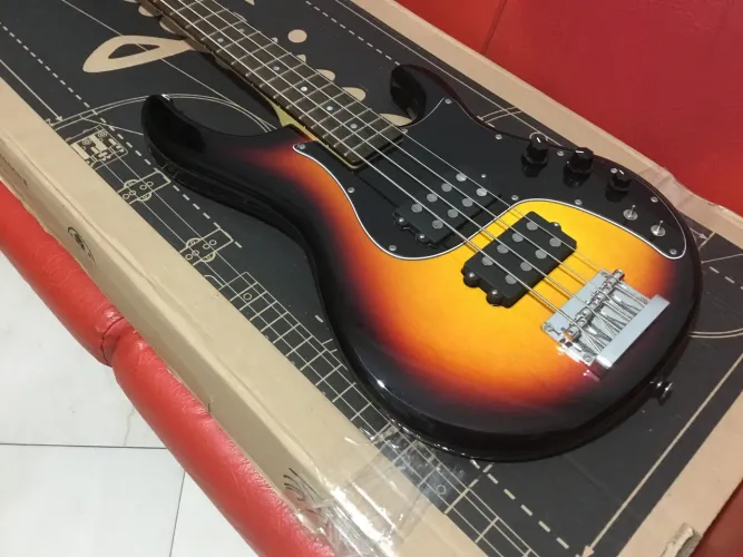 Baixo tagima fusion 4 cordas passivo novo 