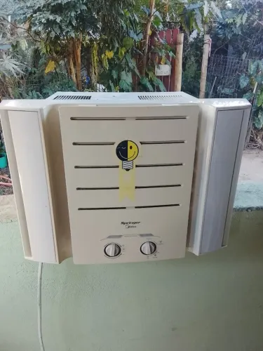 Ar-condicionado de Janela Springer Carrier - Classe A - Excelente Estado