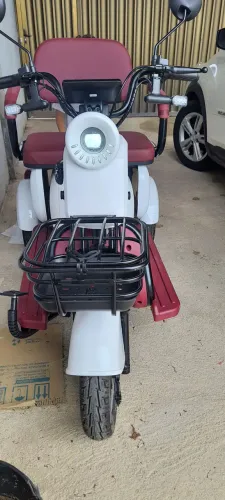Vendo triciclo elétrico zero km 