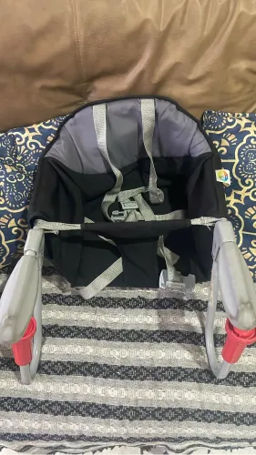 Cadeirinha de alimentação