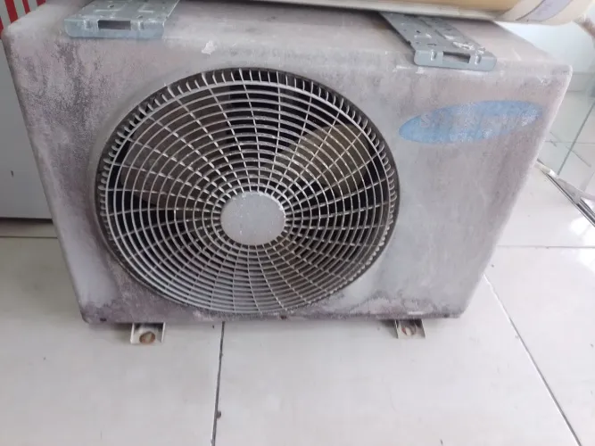 Vendo Ar-condicionado 9.000 BTUs