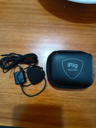 iRig Acoustic para Violão - Excelente Estado + Estojo