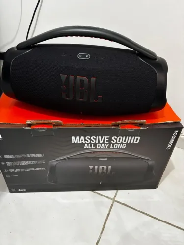 Bombox JBL SEMINOVA na caixa