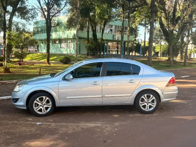 Chevrolet Vectra Elegan. 2.0 MPFI 8V Flexpower AUT 2011