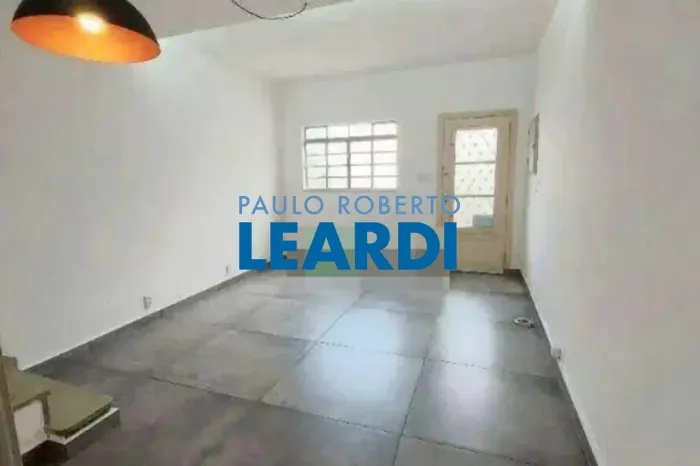 CASA DE VILA - PINHEIROS - SP