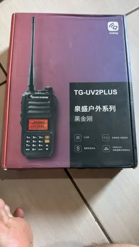 Rádio Comunicador Quansheng TG-UV2 PLUS 10W - NOVO NA CAIXA / LACRADO