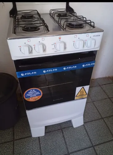 Fogão semi novo